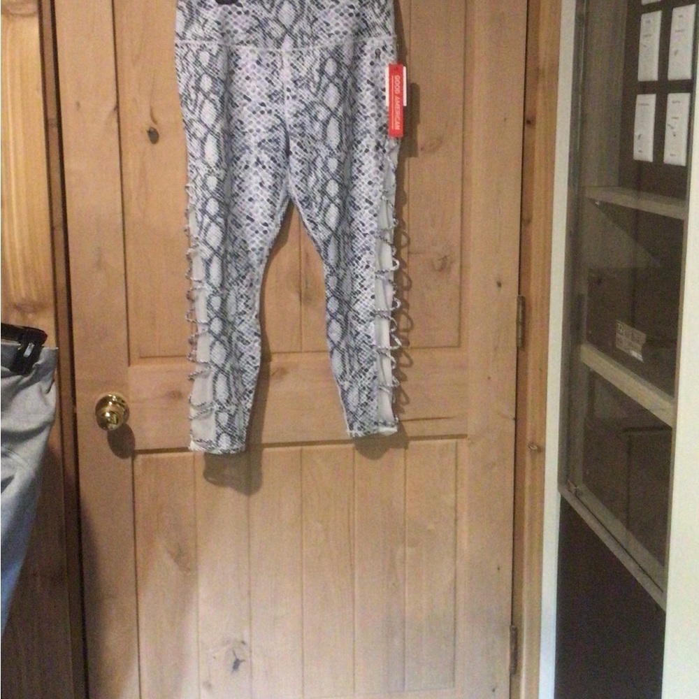 Nwt Good American Python Mesh Side Leggings - image 6